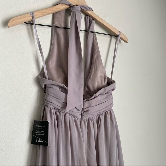 LULU’s light grey halter top maxi dress NWT - Picture 9 of 10